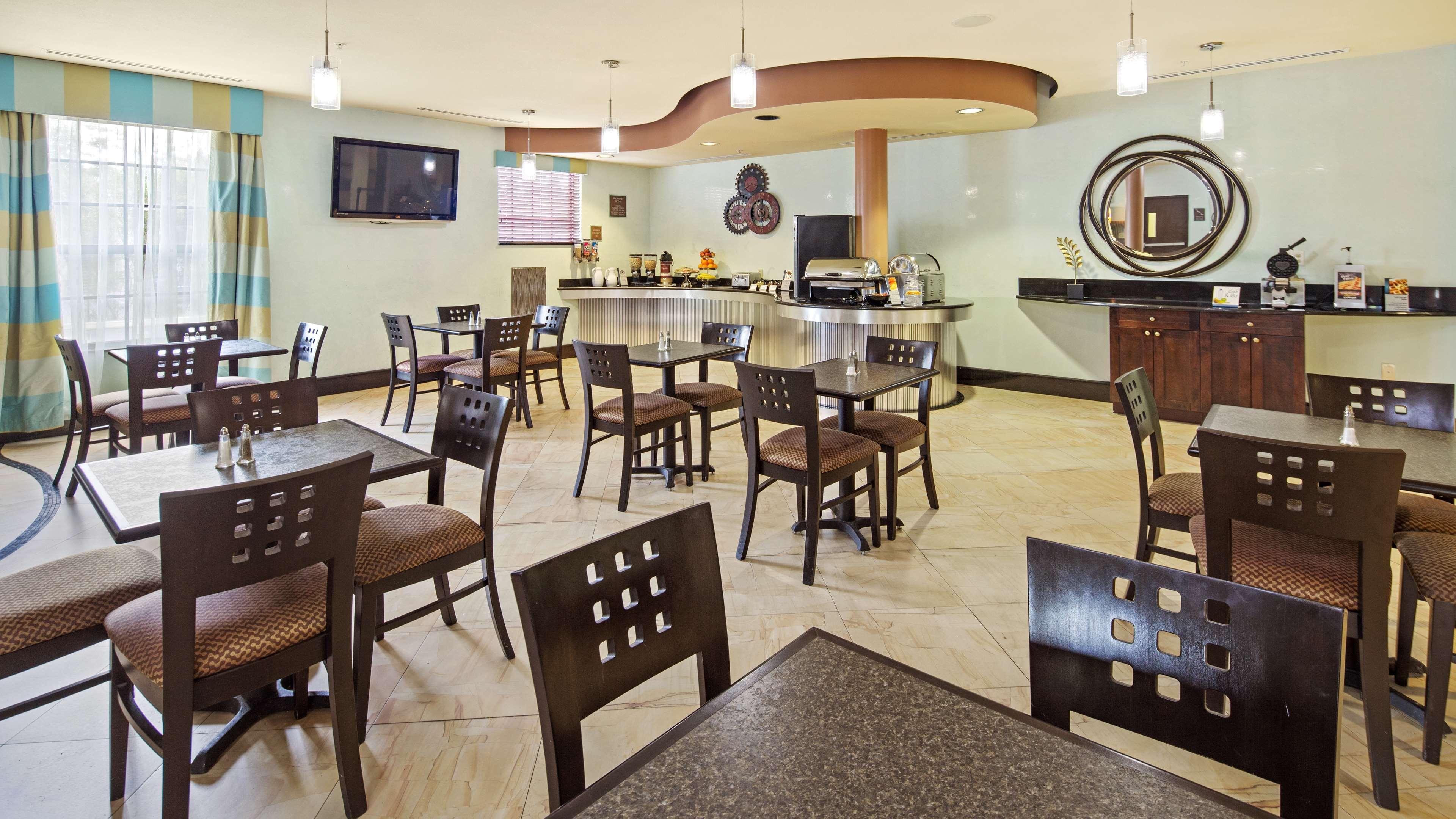 Best Western Plus Bradenton Gateway Hotel Экстерьер фото