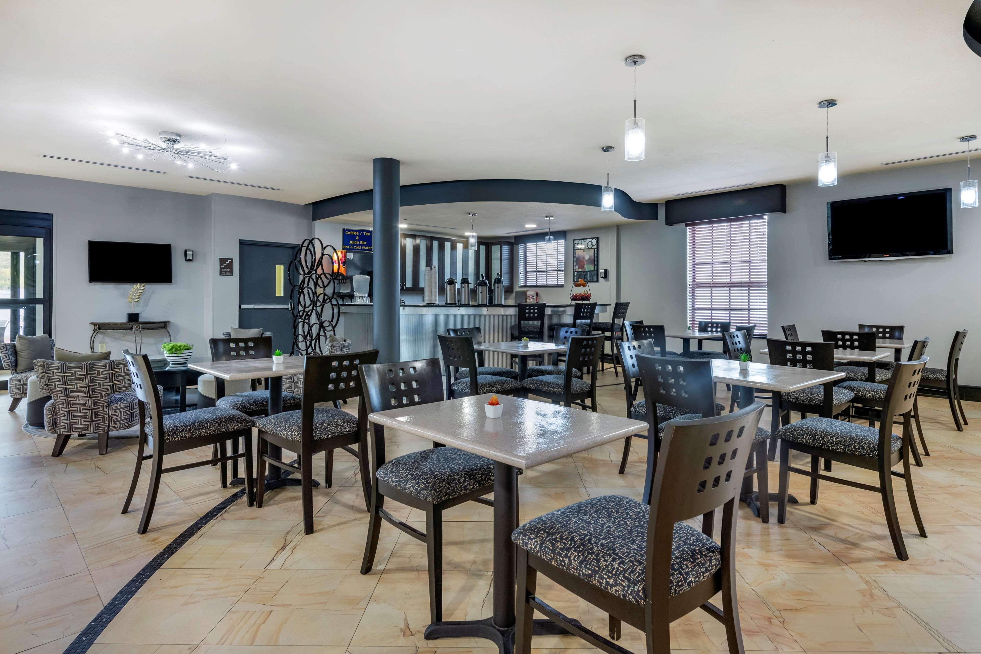 Best Western Plus Bradenton Gateway Hotel Экстерьер фото